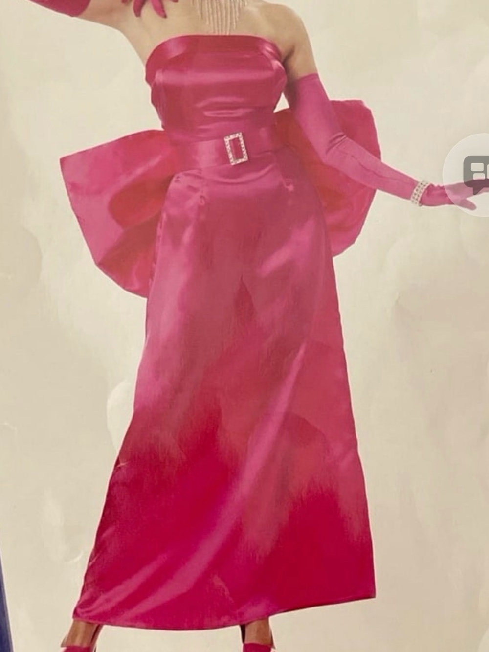 Marilyn Monroe iconic pink dress costume and all accessories.